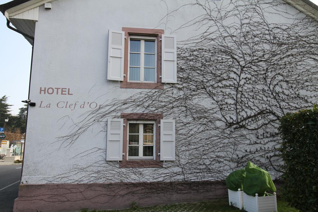 La Clef D'Or Auberge Communale Bursinel Exterior photo